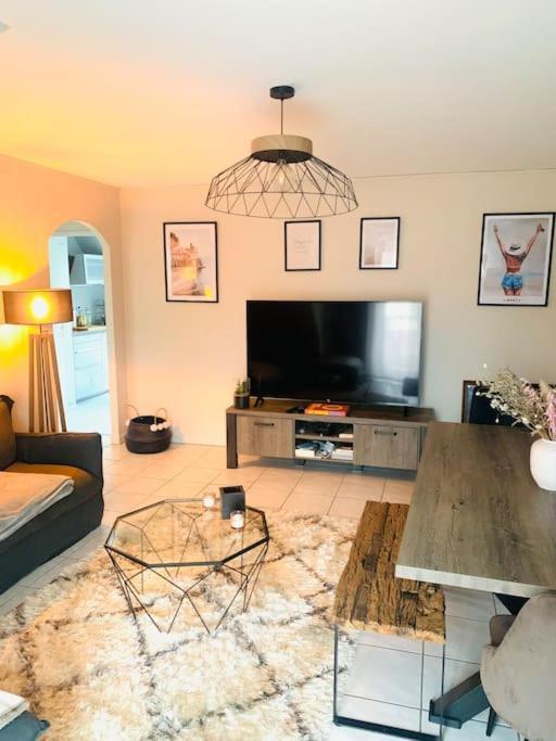 Charmant Appartement 2 Pieces Mundolsheim Buitenkant foto